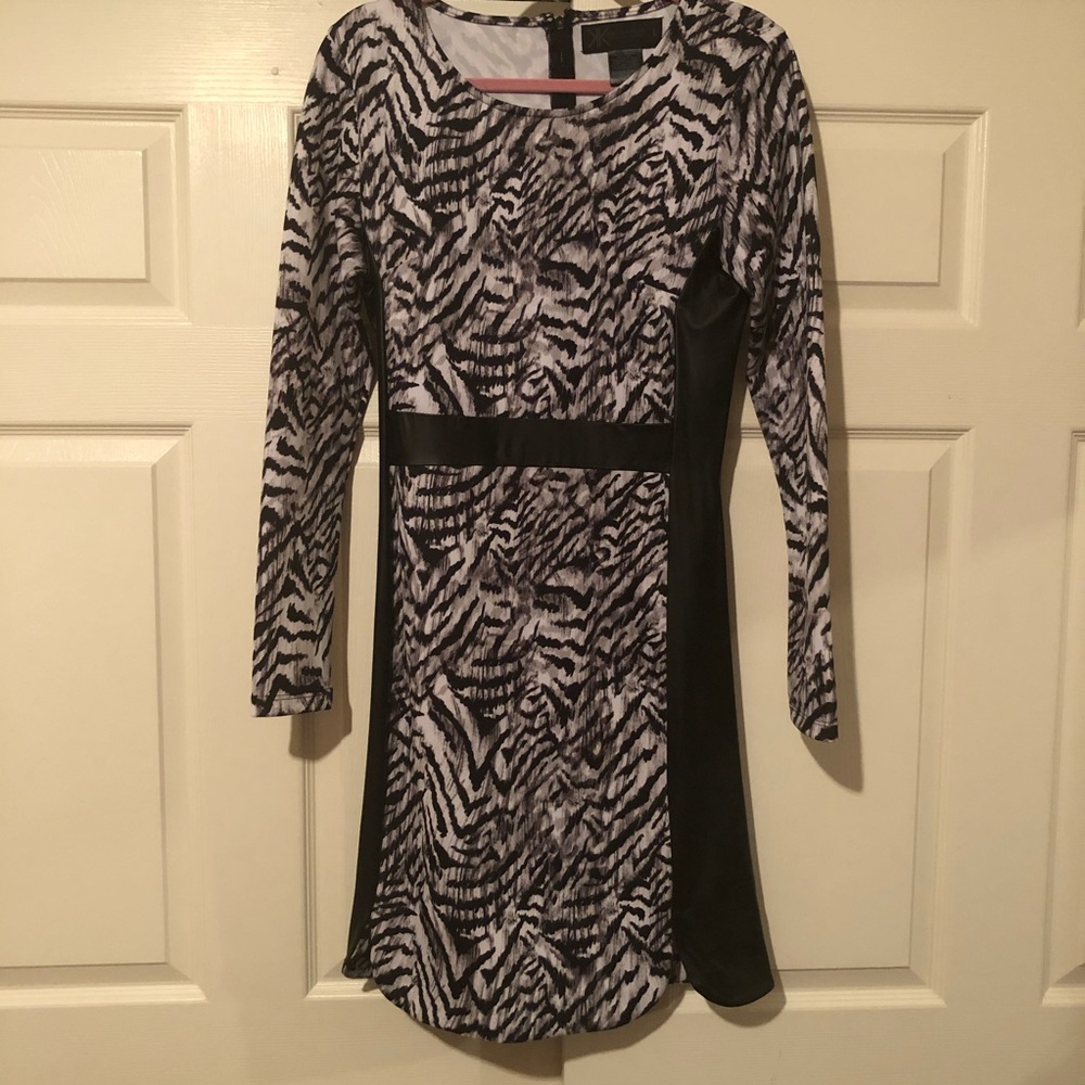 Kim Kardashian Midi Zebra print dress